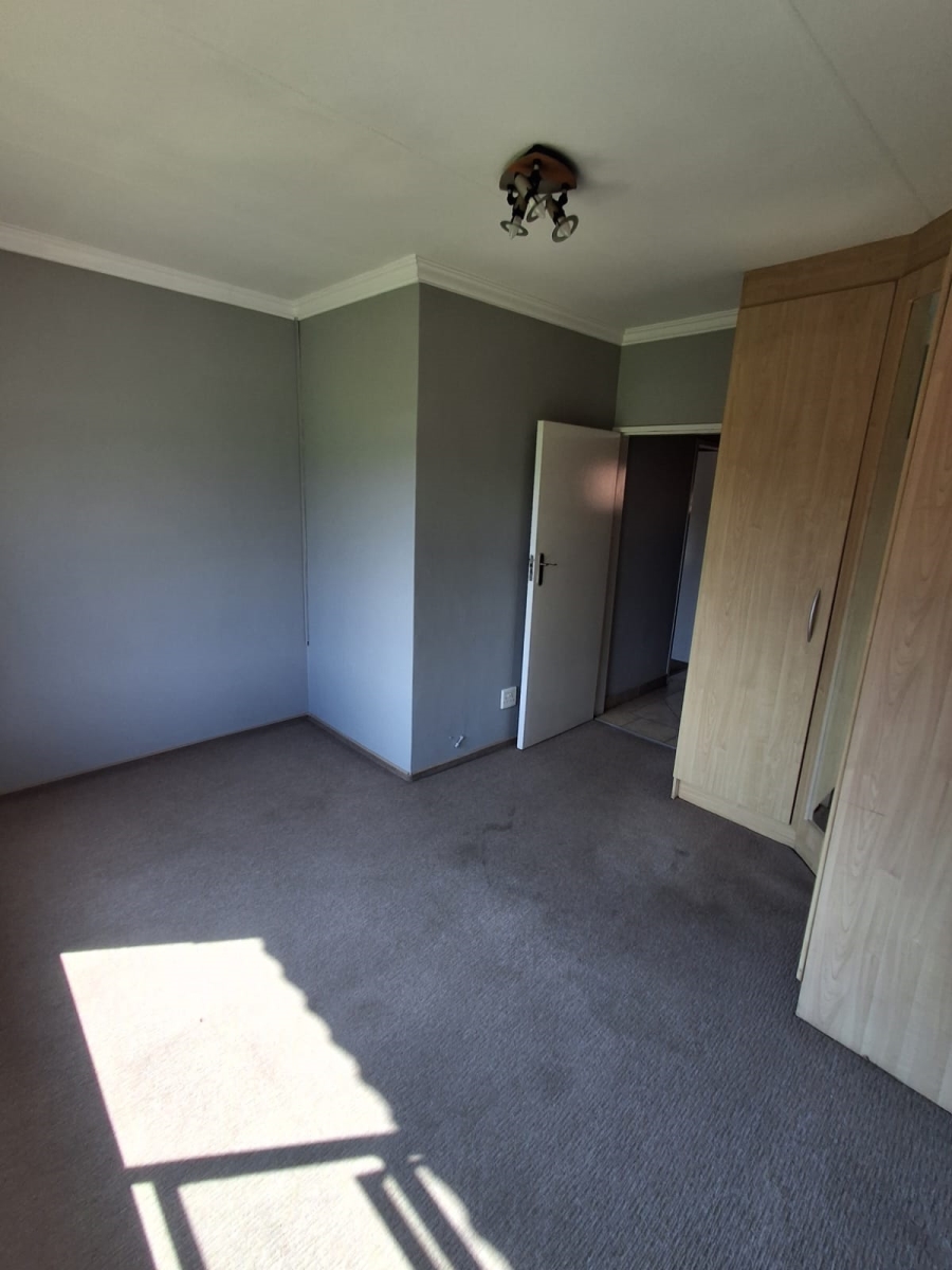 4 Bedroom Property for Sale in Risiville Gauteng