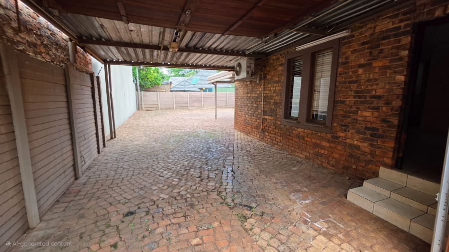 5 Bedroom Property for Sale in Doornpoort Gauteng