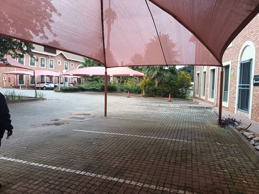 To Let commercial Property for Rent in Bedfordview Gauteng