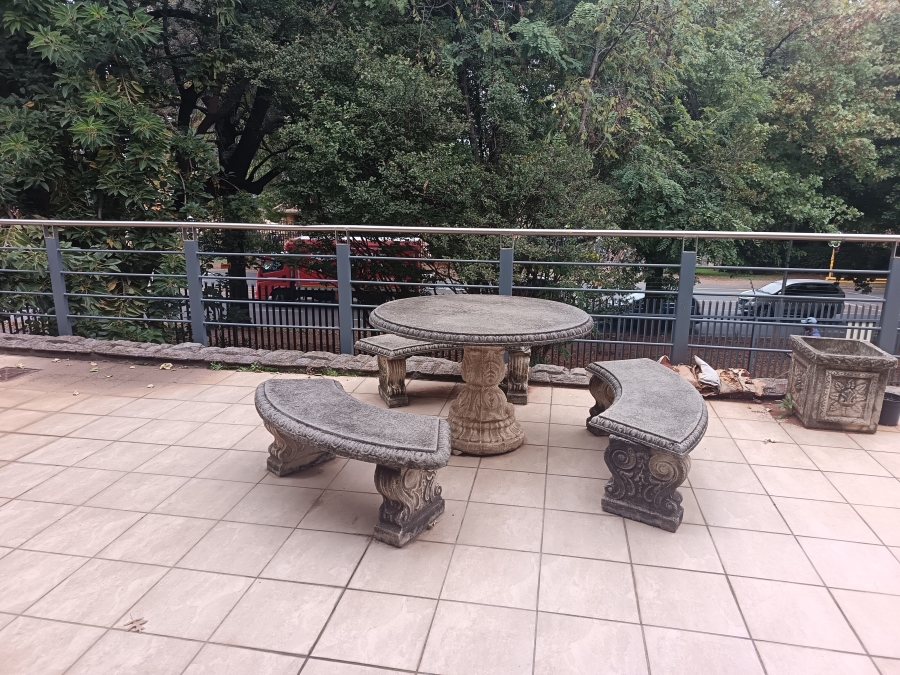 To Let commercial Property for Rent in Bedfordview Gauteng