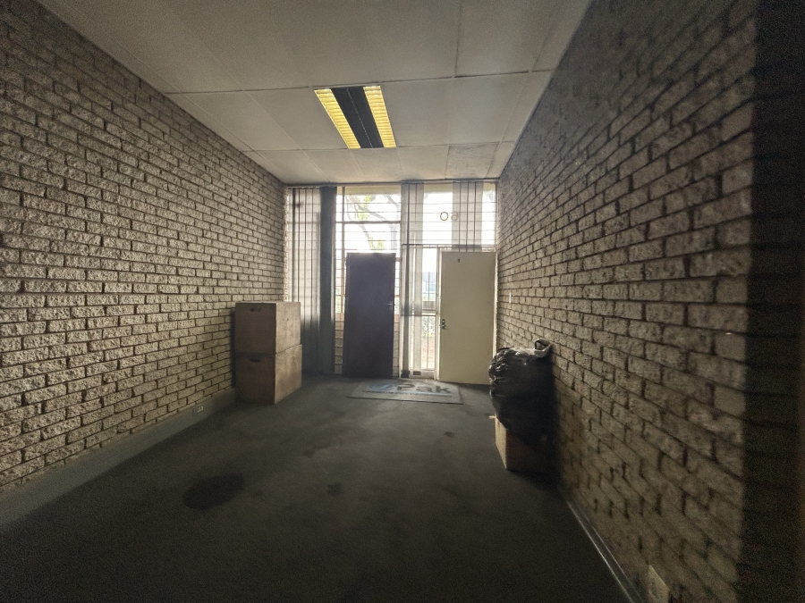 To Let commercial Property for Rent in Spartan Gauteng