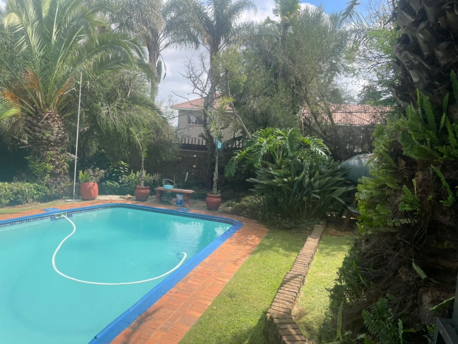 4 Bedroom Property for Sale in Rant En Dal Gauteng
