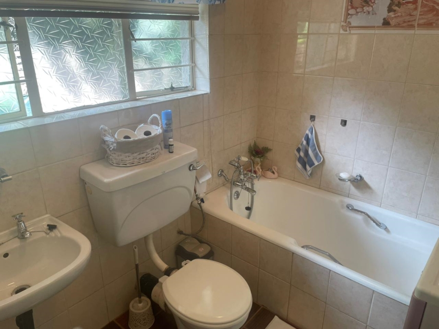 4 Bedroom Property for Sale in Rant En Dal Gauteng