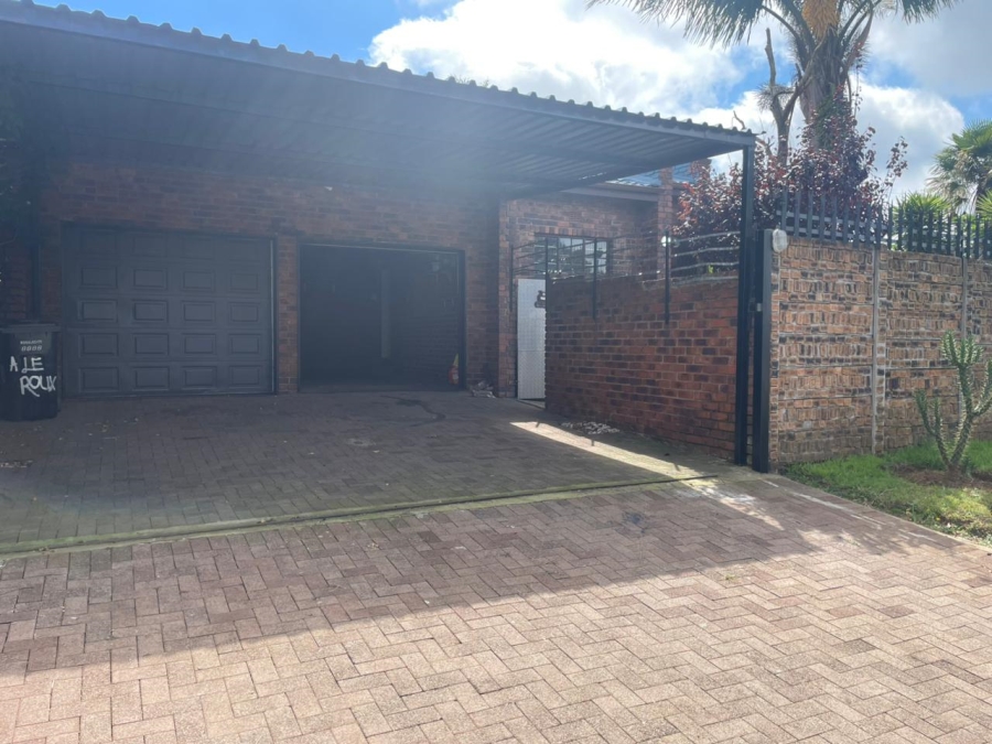 3 Bedroom Property for Sale in Rant En Dal Gauteng