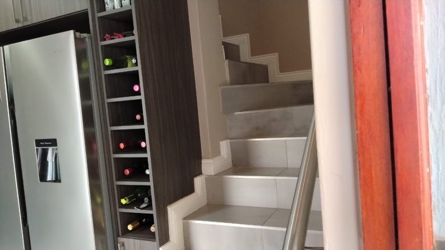 3 Bedroom Property for Sale in Chancliff Ridge Gauteng