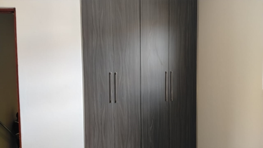 3 Bedroom Property for Sale in Chancliff Ridge Gauteng