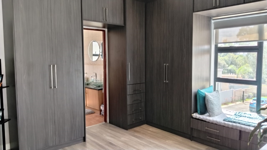 3 Bedroom Property for Sale in Chancliff Ridge Gauteng