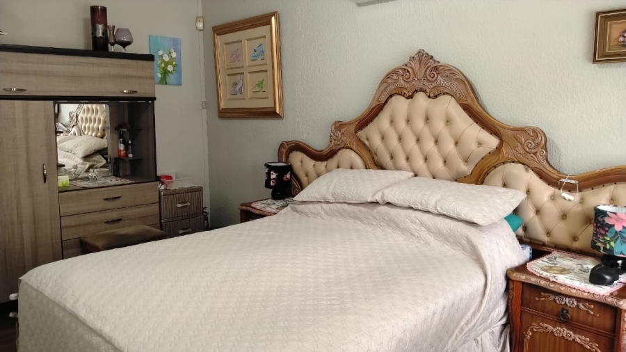 4 Bedroom Property for Sale in Rant En Dal Gauteng