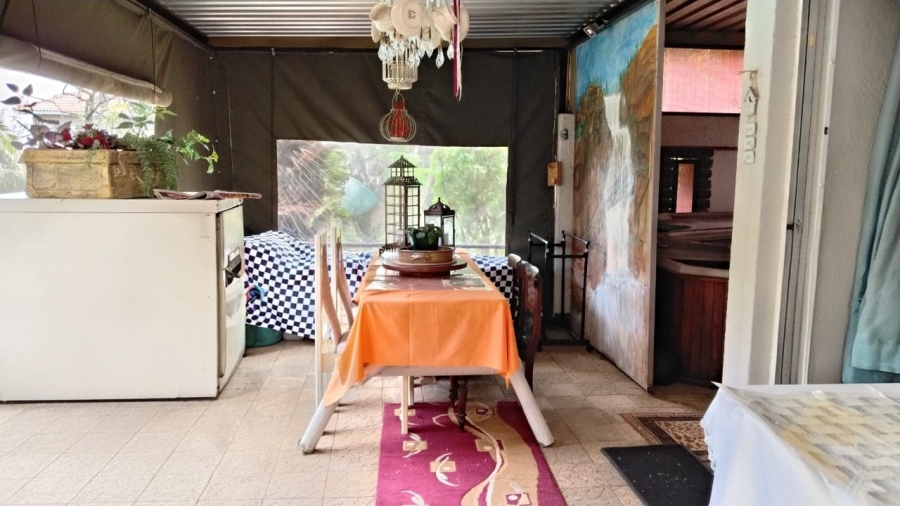 4 Bedroom Property for Sale in Rant En Dal Gauteng