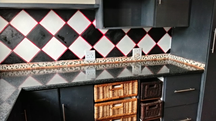 3 Bedroom Property for Sale in Rant En Dal Gauteng