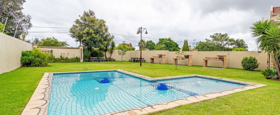 To Let 2 Bedroom Property for Rent in North Riding Gauteng