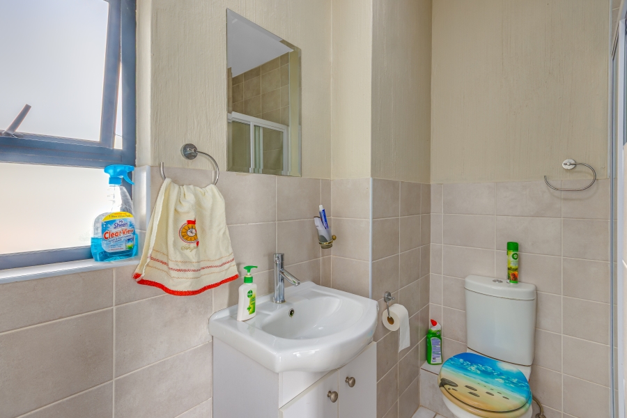 2 Bedroom Property for Sale in Barbeque Downs Gauteng