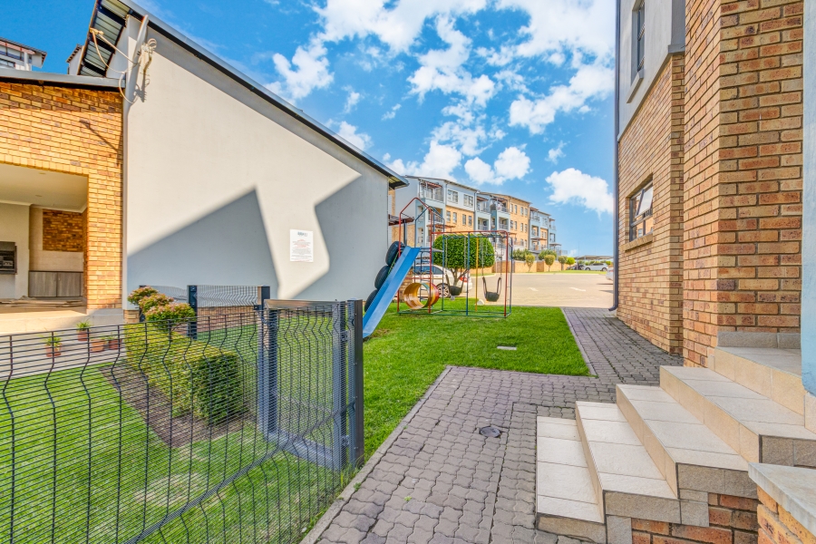 2 Bedroom Property for Sale in Barbeque Downs Gauteng