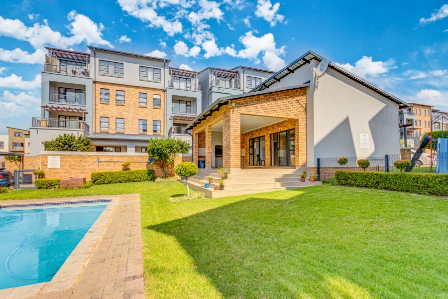 2 Bedroom Property for Sale in Barbeque Downs Gauteng