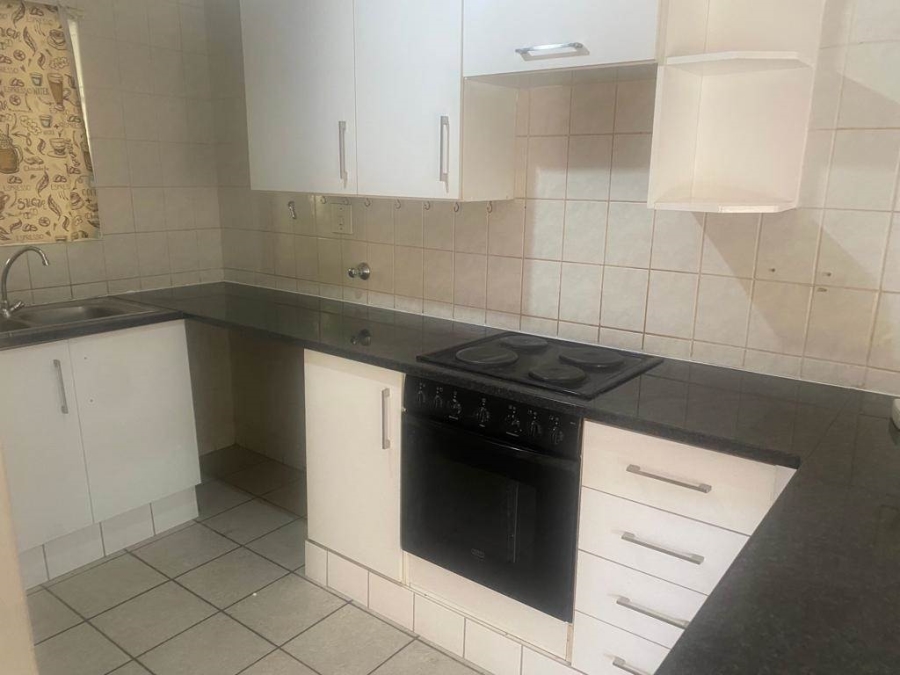 To Let 2 Bedroom Property for Rent in Eden Glen Gauteng
