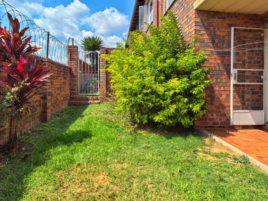 2 Bedroom Property for Sale in Ferndale Gauteng