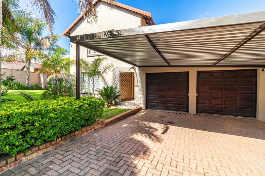 4 Bedroom Property for Sale in Van Riebeeck Park Gauteng