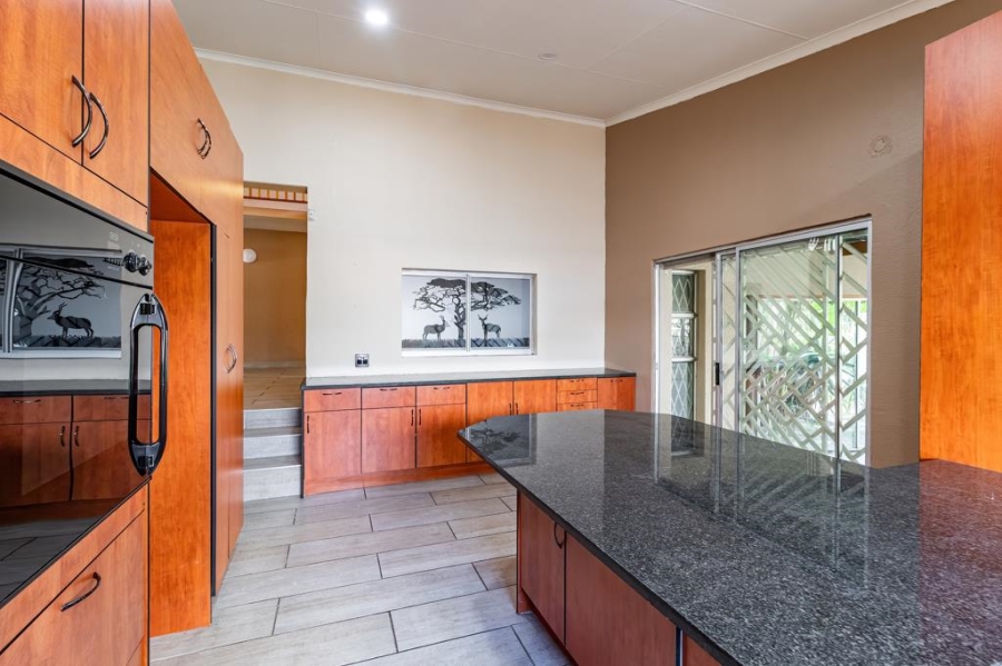 4 Bedroom Property for Sale in Van Riebeeck Park Gauteng