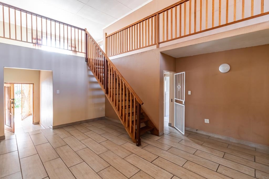 4 Bedroom Property for Sale in Van Riebeeck Park Gauteng