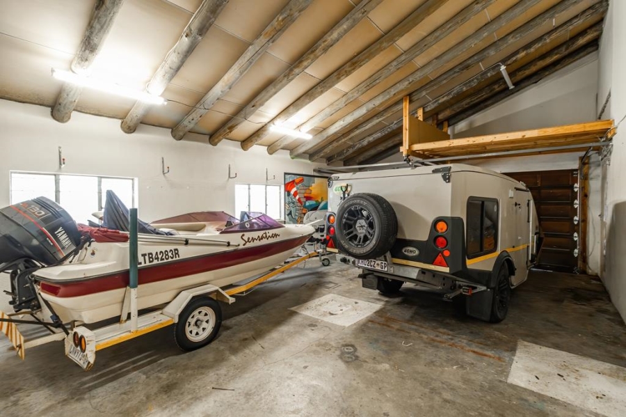 4 Bedroom Property for Sale in Van Riebeeck Park Gauteng