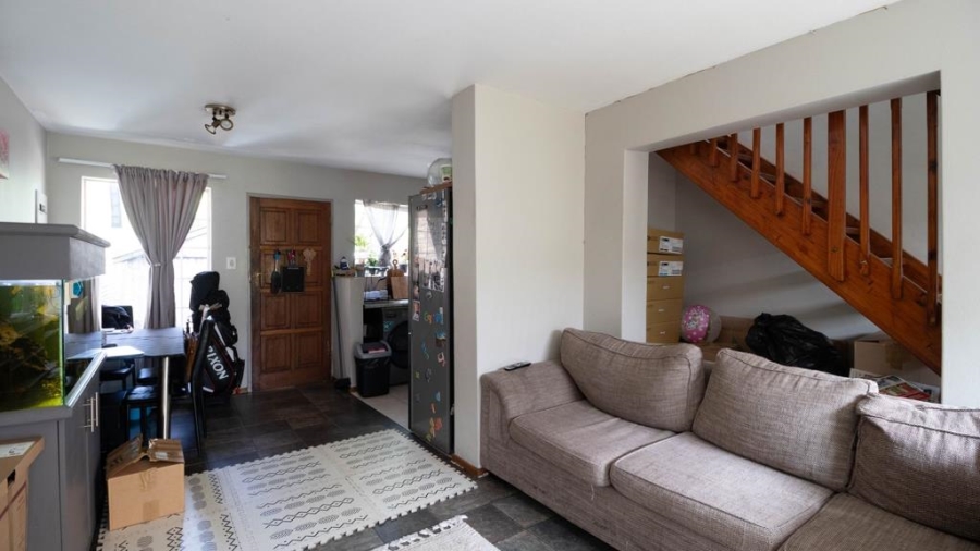 2 Bedroom Property for Sale in Van Riebeeck Park Gauteng