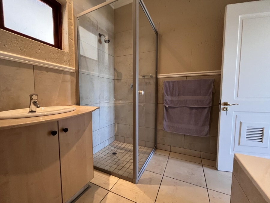 To Let 1 Bedroom Property for Rent in Morningside Gauteng