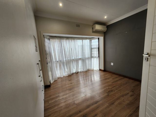 3 Bedroom Property for Sale in Fourways Gauteng
