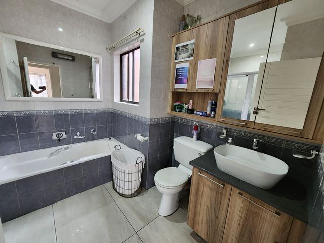 3 Bedroom Property for Sale in Fourways Gauteng