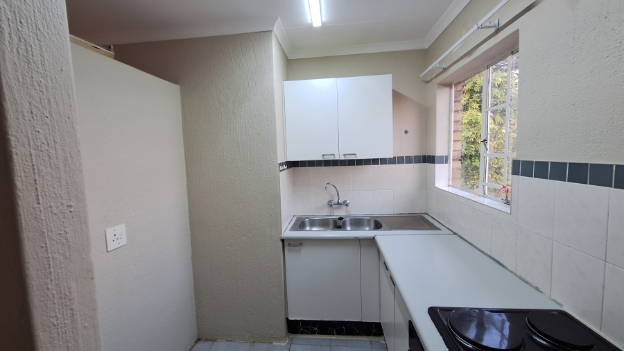 2 Bedroom Property for Sale in Rietfontein Gauteng