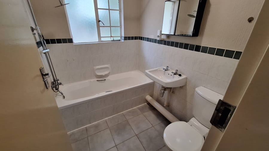 2 Bedroom Property for Sale in Rietfontein Gauteng