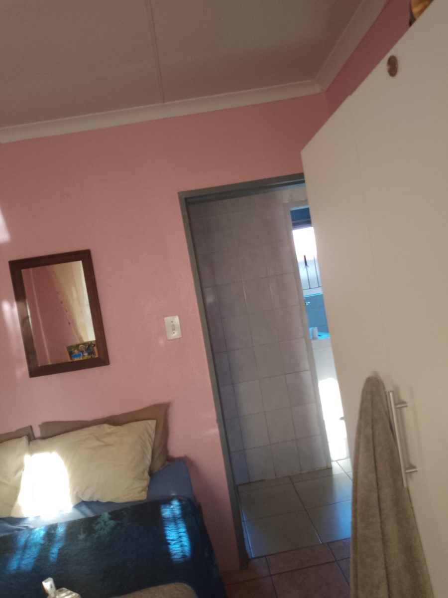 3 Bedroom Property for Sale in Soshanguve WW Gauteng