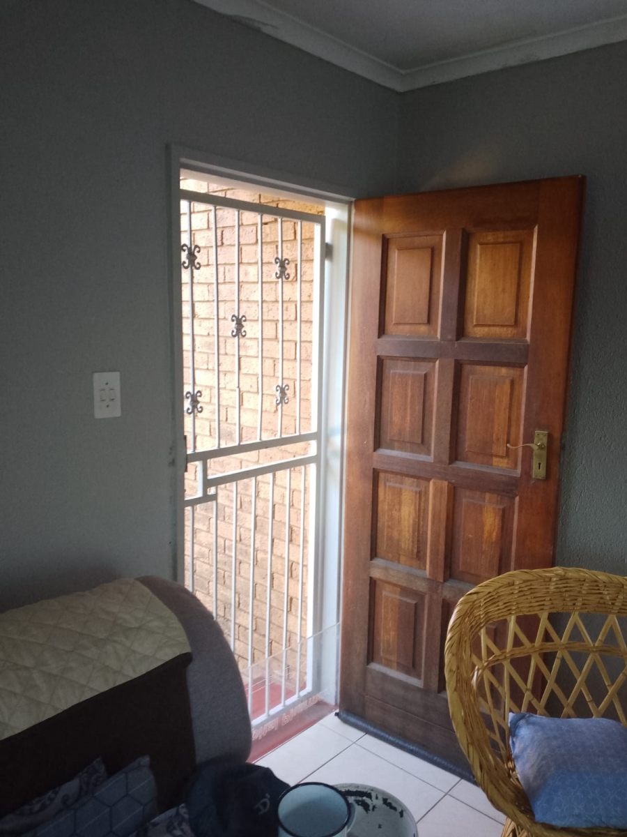 3 Bedroom Property for Sale in Soshanguve WW Gauteng