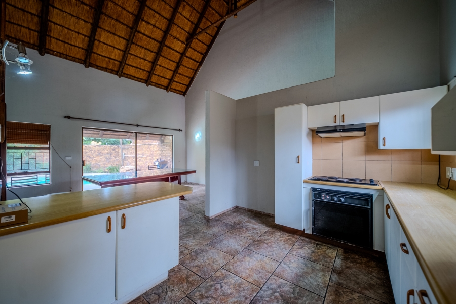 3 Bedroom Property for Sale in Faerie Glen Gauteng