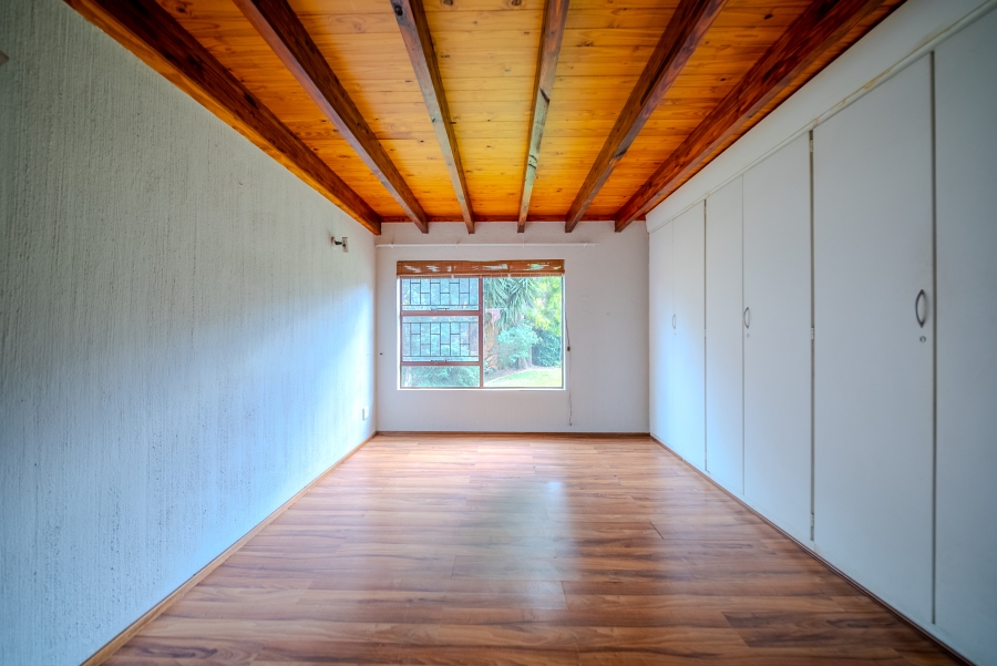 3 Bedroom Property for Sale in Faerie Glen Gauteng