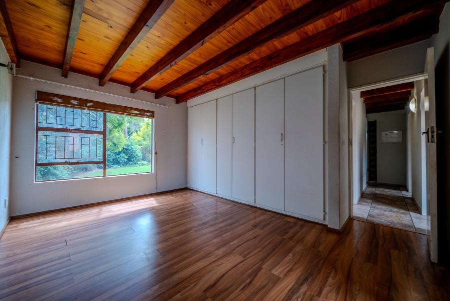 3 Bedroom Property for Sale in Faerie Glen Gauteng