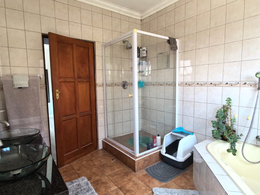 3 Bedroom Property for Sale in Chancliff Ridge Gauteng