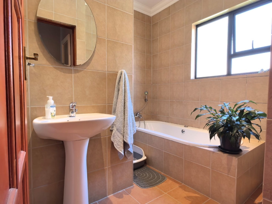 3 Bedroom Property for Sale in Chancliff Ridge Gauteng