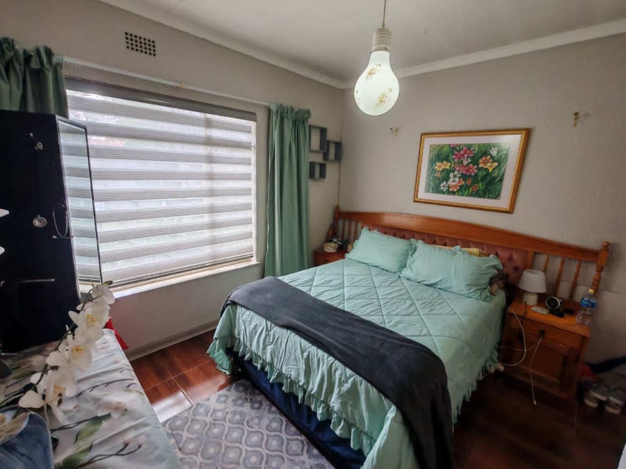 4 Bedroom Property for Sale in Rant En Dal Gauteng