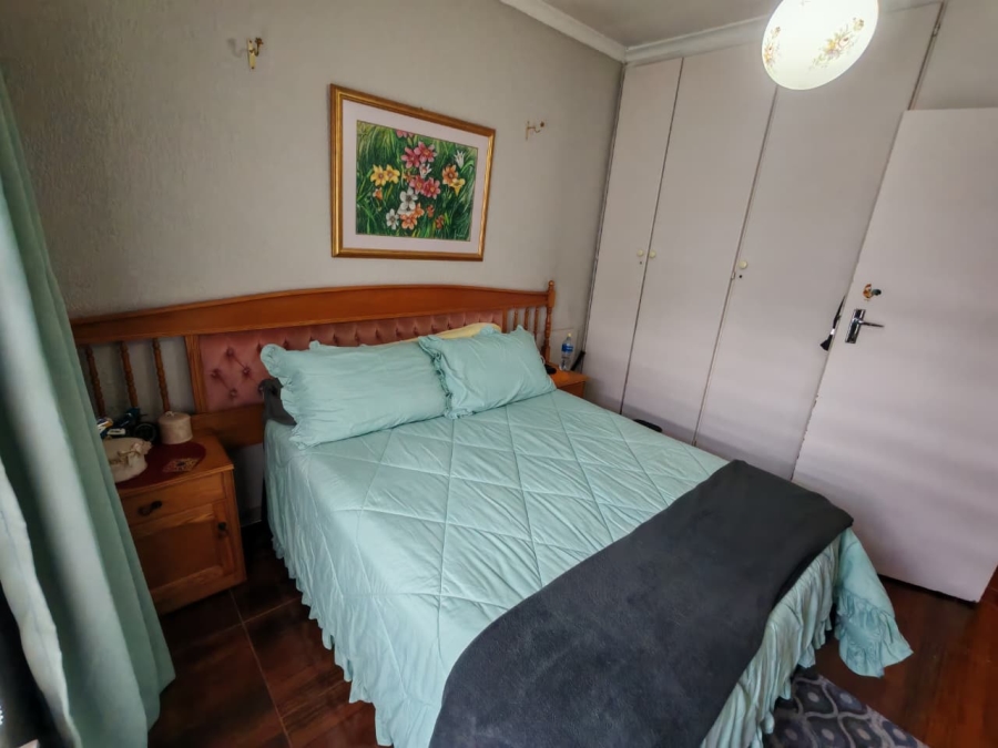 4 Bedroom Property for Sale in Rant En Dal Gauteng