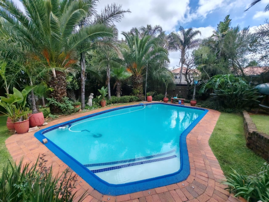 4 Bedroom Property for Sale in Rant En Dal Gauteng