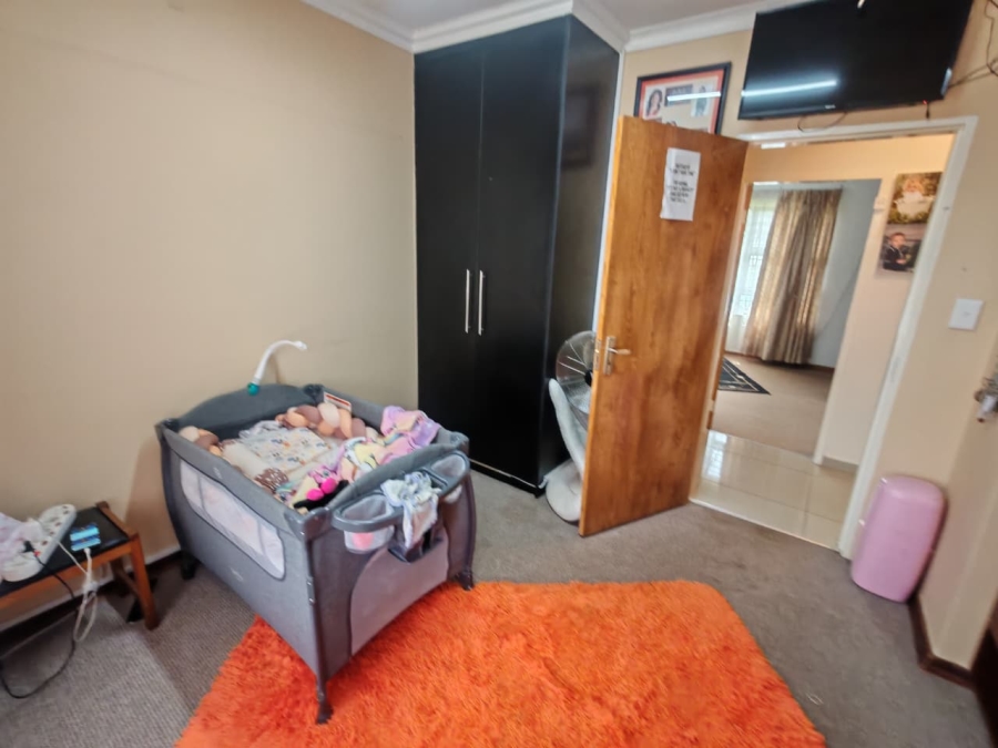 4 Bedroom Property for Sale in Horison Park Gauteng