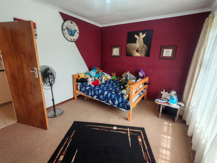 4 Bedroom Property for Sale in Horison Park Gauteng