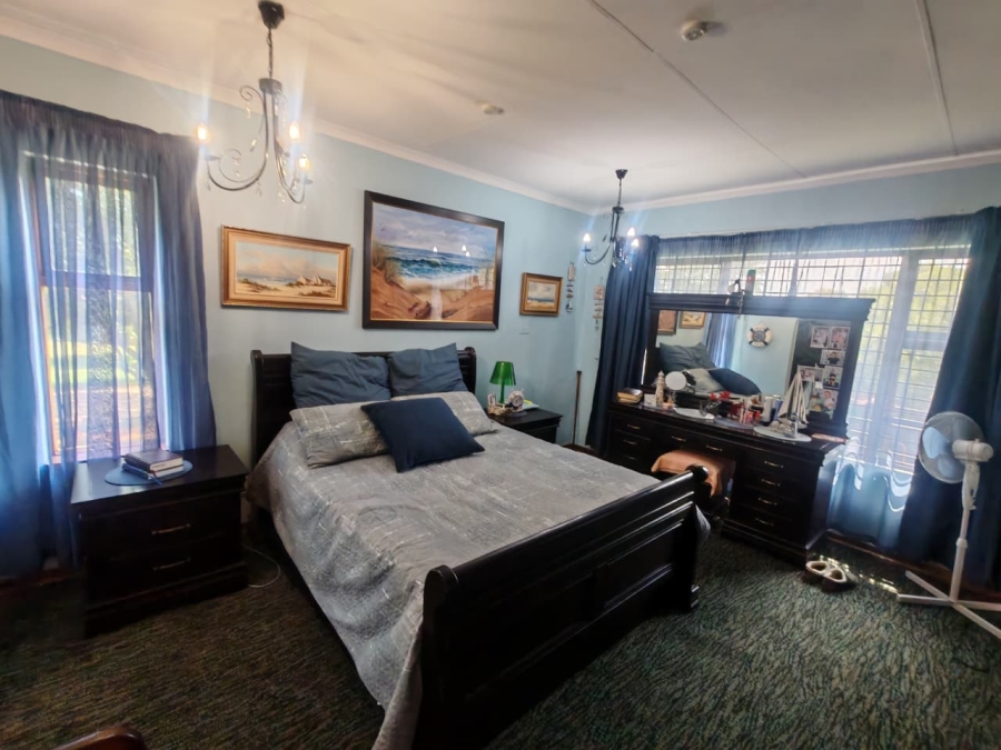 4 Bedroom Property for Sale in Horison Park Gauteng