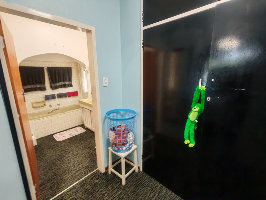 4 Bedroom Property for Sale in Horison Park Gauteng