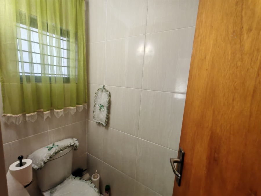 4 Bedroom Property for Sale in Horison Park Gauteng