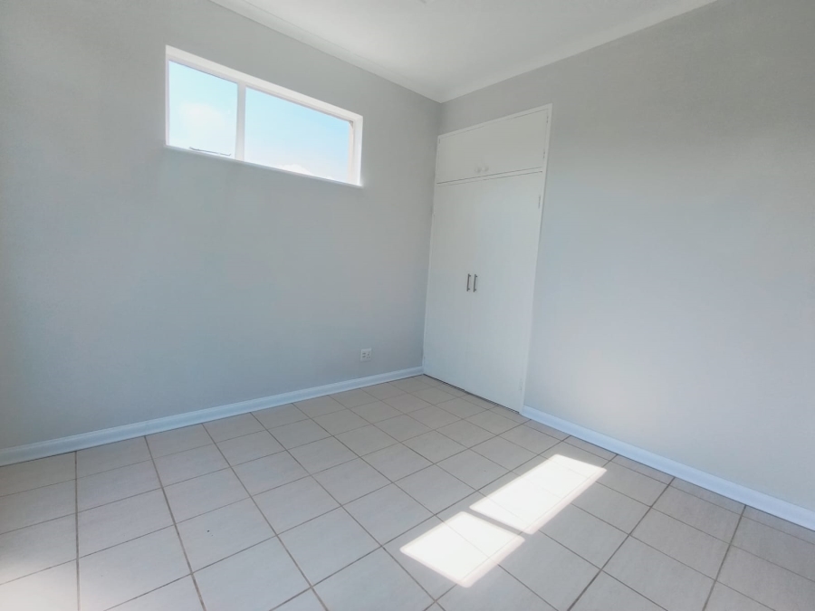 2 Bedroom Property for Sale in Brackenhurst Gauteng