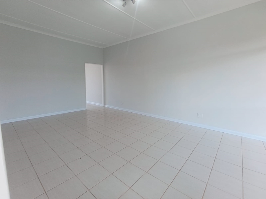 2 Bedroom Property for Sale in Brackenhurst Gauteng