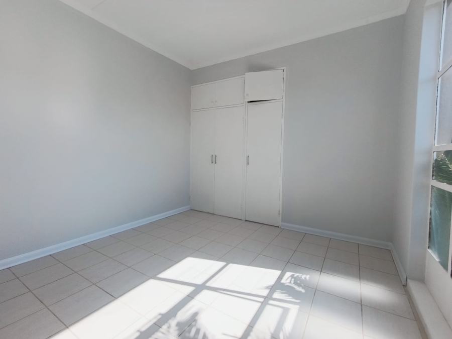 2 Bedroom Property for Sale in Brackenhurst Gauteng