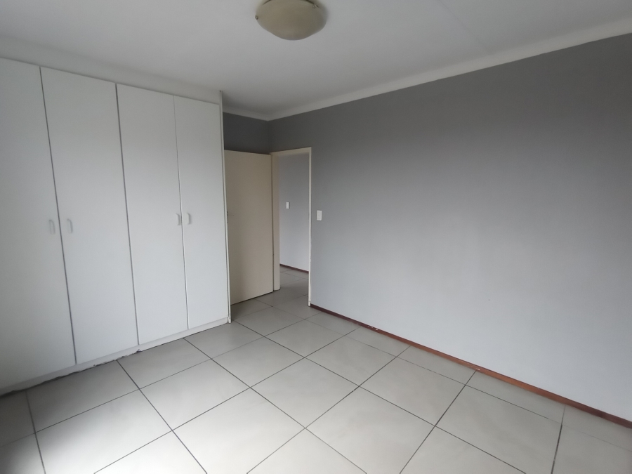 2 Bedroom Property for Sale in Amorosa Gauteng