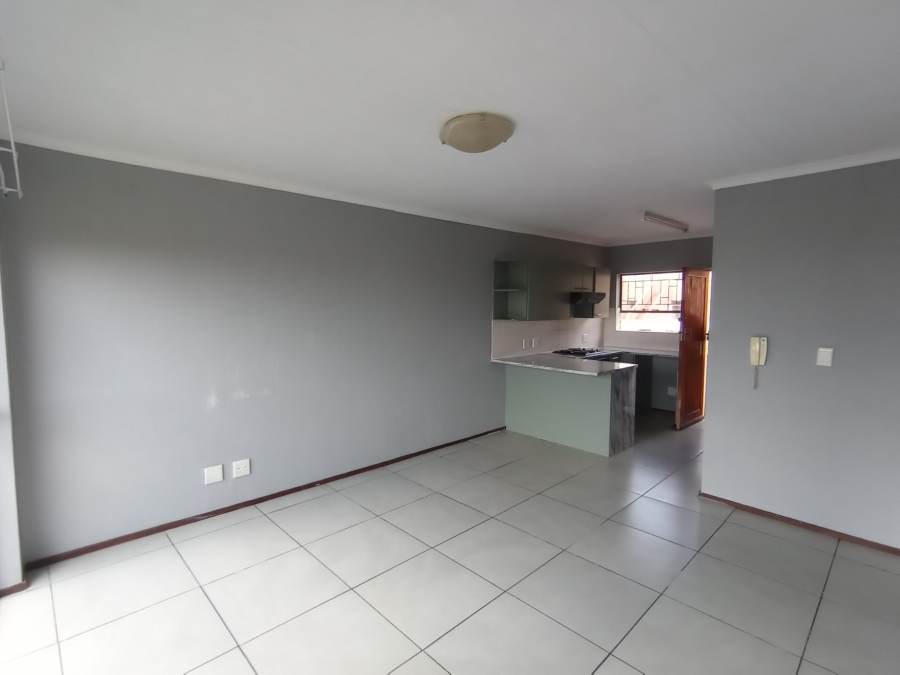 2 Bedroom Property for Sale in Amorosa Gauteng